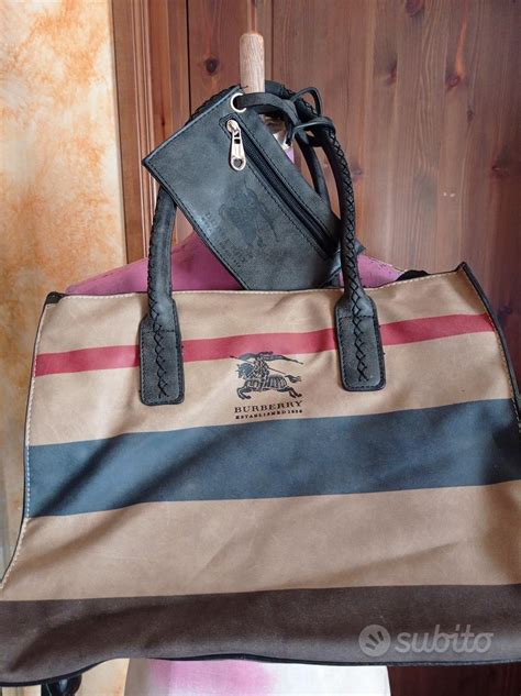 borsa shopper burberry non originale nera|burberry borsello uomo.